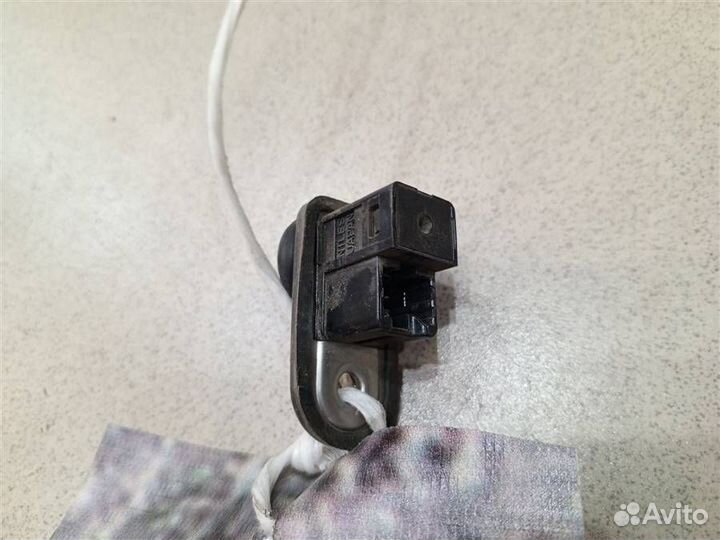 Концевик двери Mitsubishi Pajero iO 1998-2007