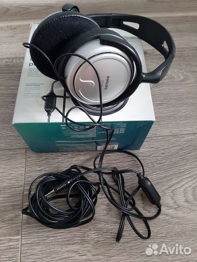 Проводные наушники philips