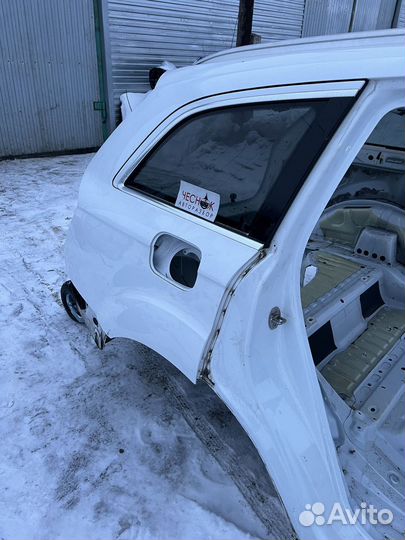 Крыло заднее правое четверть Audi Q7 4L T9 / Y9C