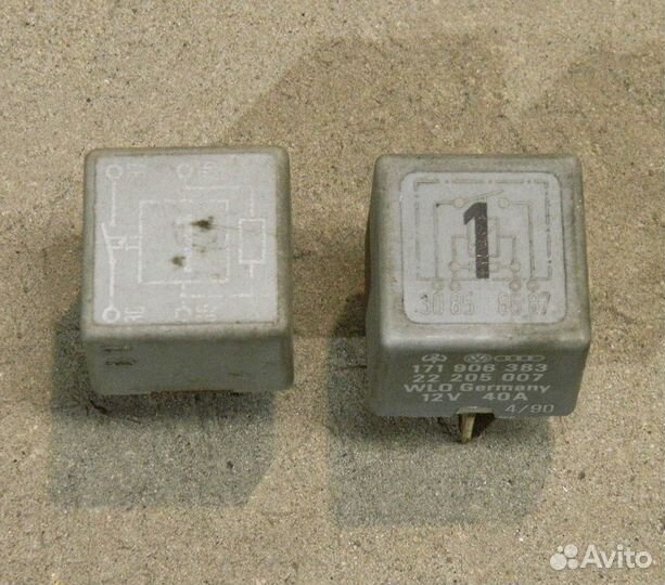 Реле предпускового подогрева 1 VW Passat B3