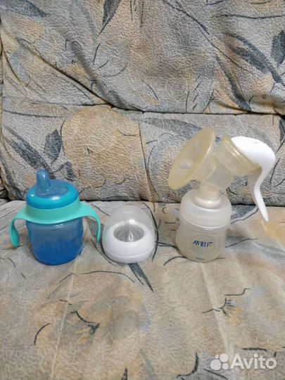 Ниблер+ручной молокоотсос фирмы avent+поильник в п
