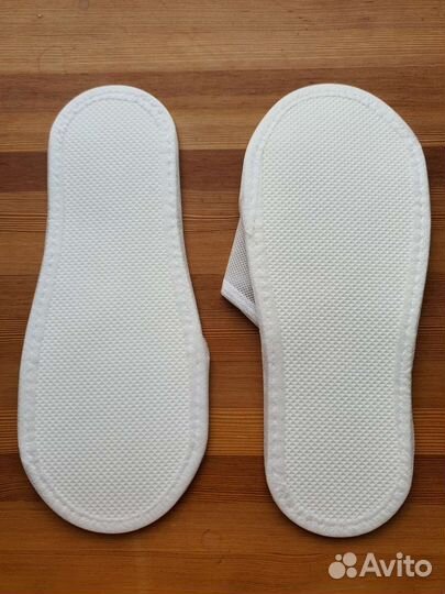 Белые одноразовые тапочки для саун 50 пар