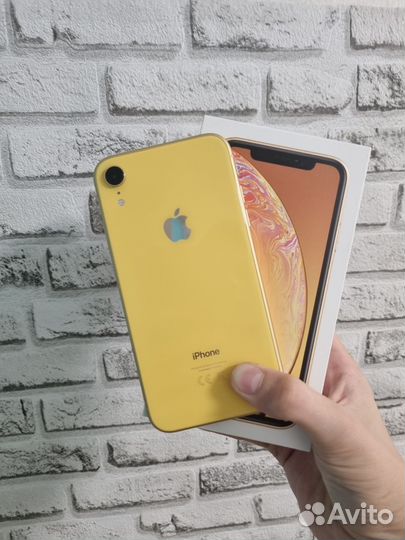 iPhone Xr, 64 ГБ