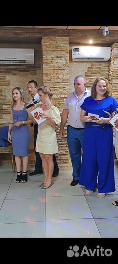 Ведущая + поющий диджей