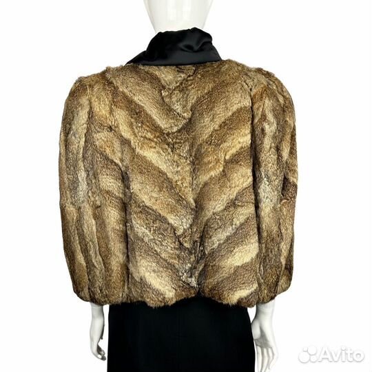 No brand меховое пончо S / M