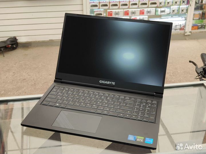 Игровой ноутбук Gigabyte G5 i5\8\512\RTX3050