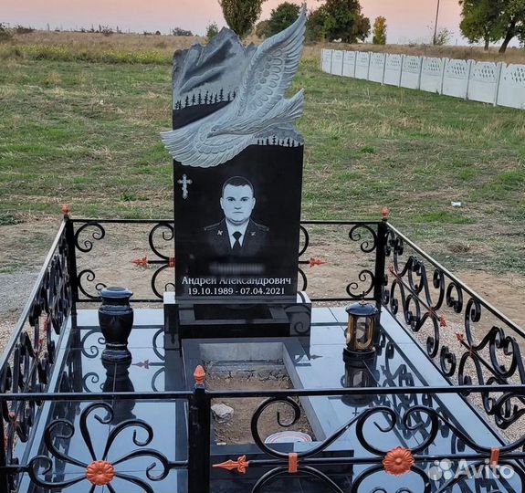 Памятники из гранита