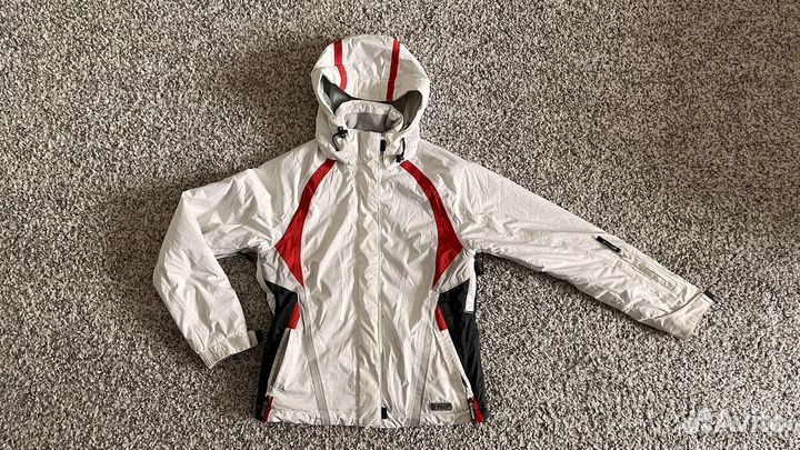 Горнолыжная куртка женская