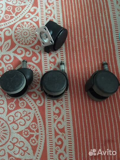 Ролики фурнитура мебельная