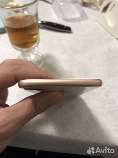 iPhone 8 Plus, 64 ГБ