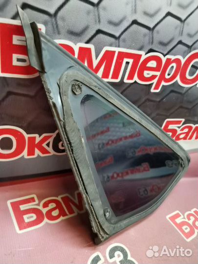 Стекло задний правый Ford Focus