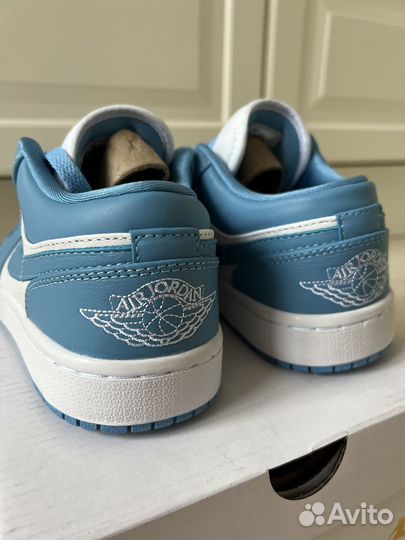 Кроссовки Nike Air Jordan 1 Low University Blue