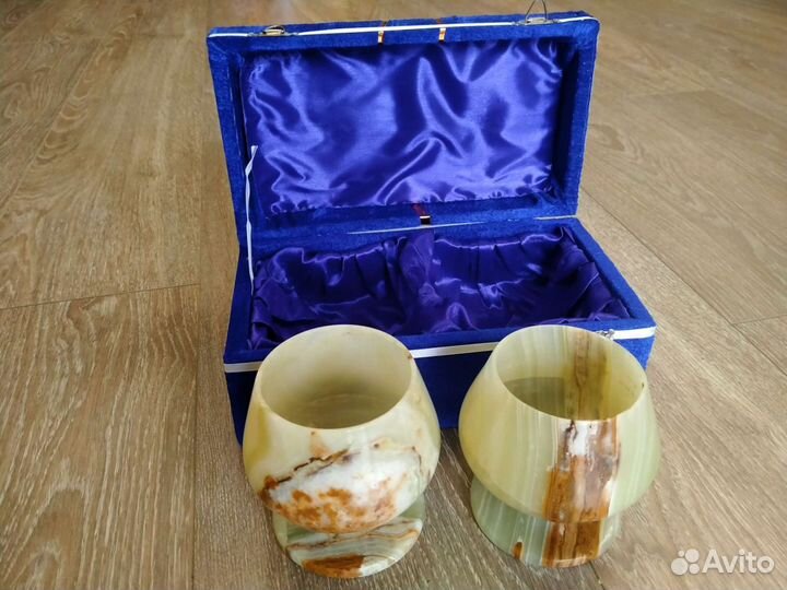 Бокалы из оникса