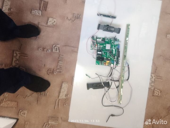 Телевизор бу на запчасти