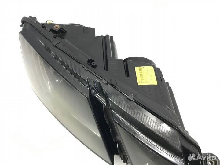 Фара передняя правая Skoda Octavia 1.6 cwva 2018