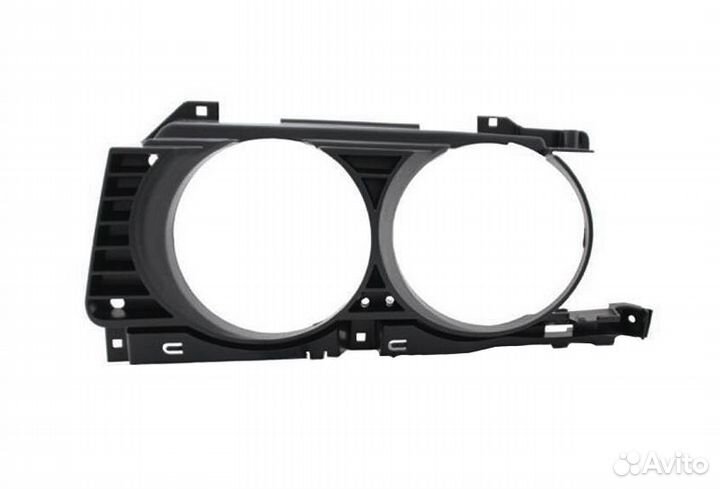 Рамка фары левая на BMW E34 1993-1995 Фирма SAT