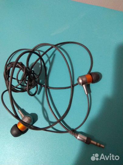 Наушники