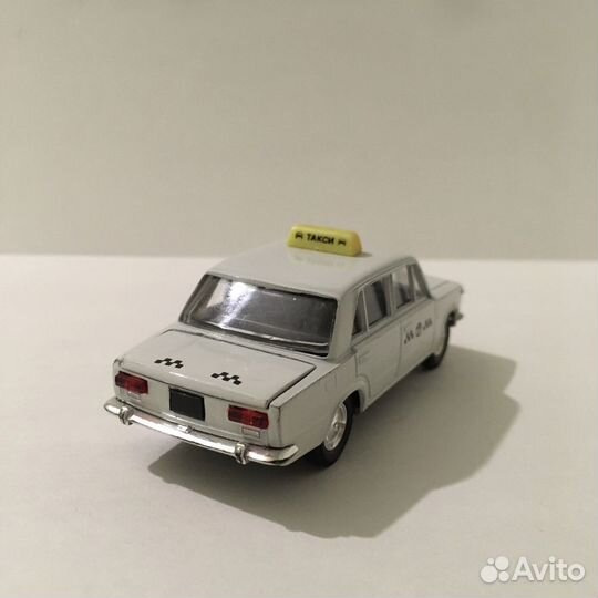 Модель Ваз 2101 Такси 1:43 Сделано в СССР без ми