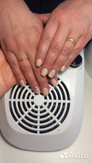 Маникюр на дому наращивание ногтей