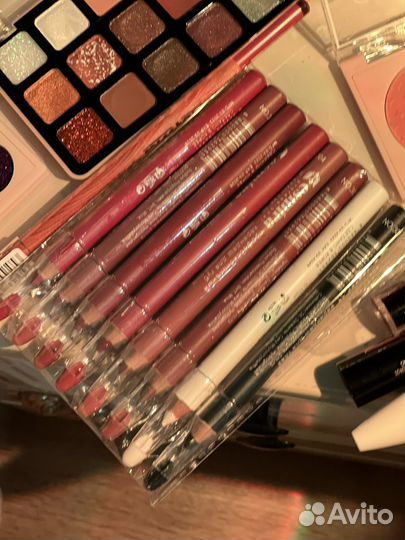 Набор косметики 24 предмет