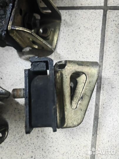 Подушка двигателя Yamaha vt700 venture