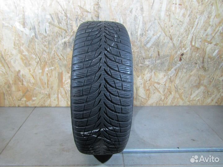 Goodyear UltraGrip 7+ 205/55 R16