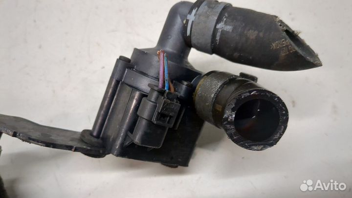 Насос водяной Volkswagen Golf 6