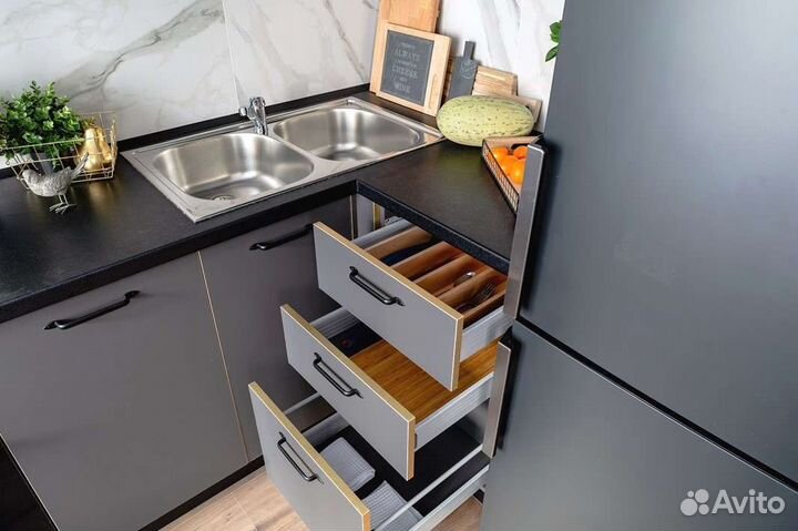 Качественный кухонный гарнитур