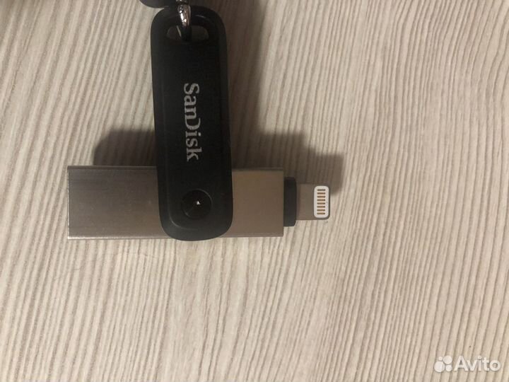 Флешка для iPhone и ноутбука
