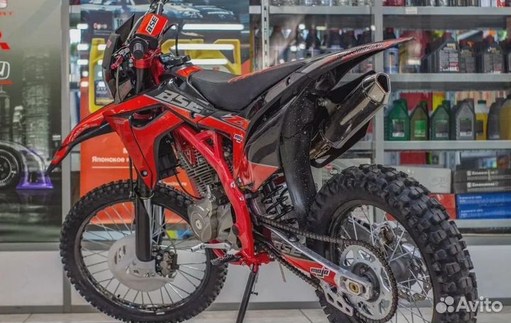 Мотоцикл BSE Z11 красно-черный