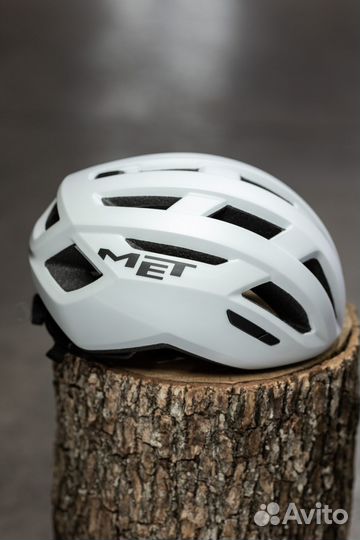 Велошлем Met Allroad White