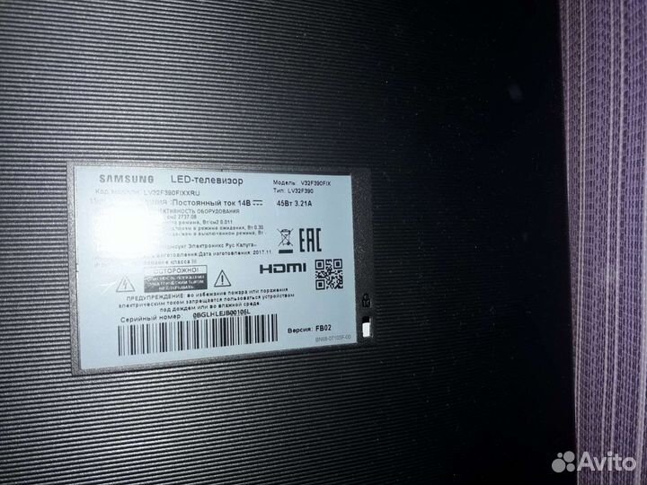 Продам телевизор на запчасти