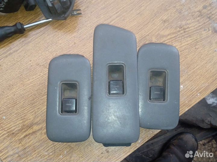 Кнопка стеклоподъемника nissan maxima a32