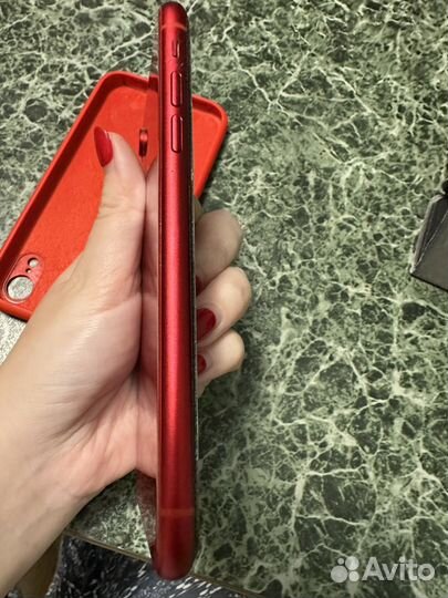 iPhone Xr, 64 ГБ