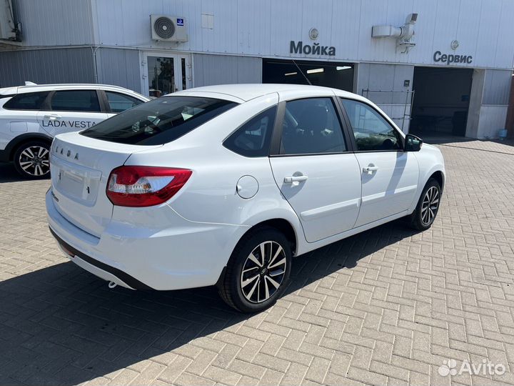LADA Granta 1.6 МТ, 2024