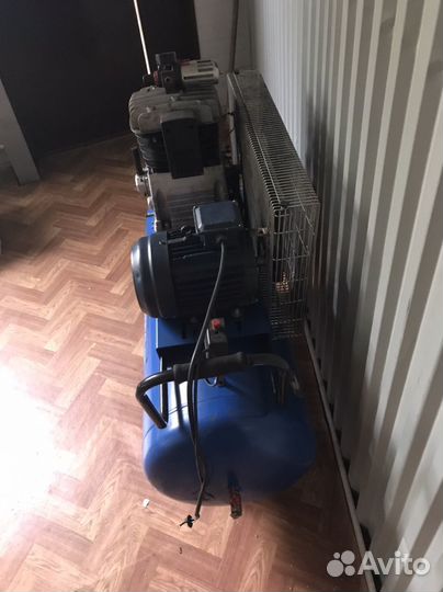 Компрессор воздушный 200 литров Norberg