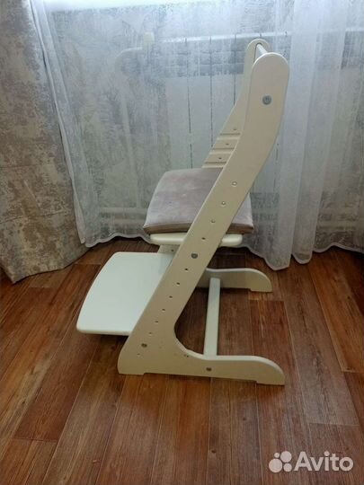 Детский растущий стул