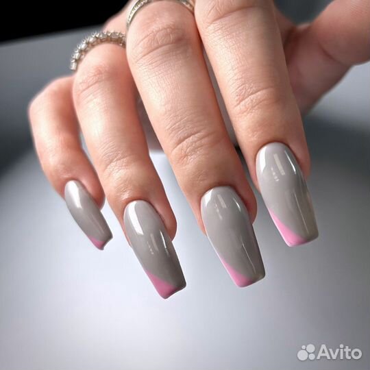 Маникюр и педикюр