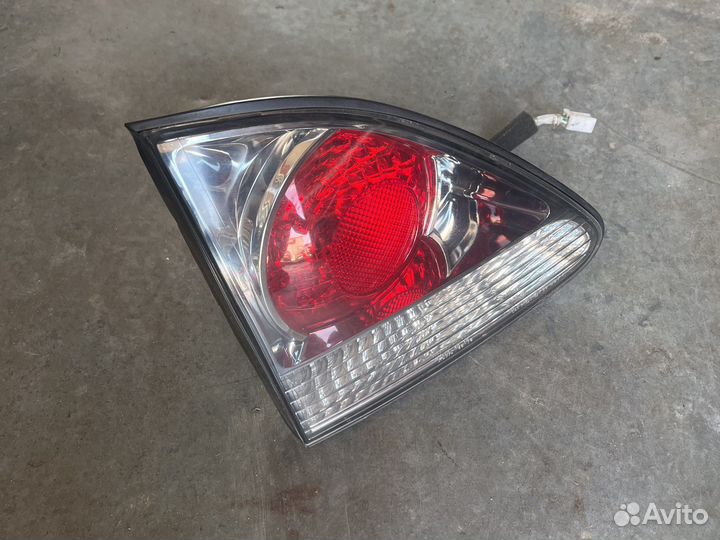 Фонарь задний левый внутренний