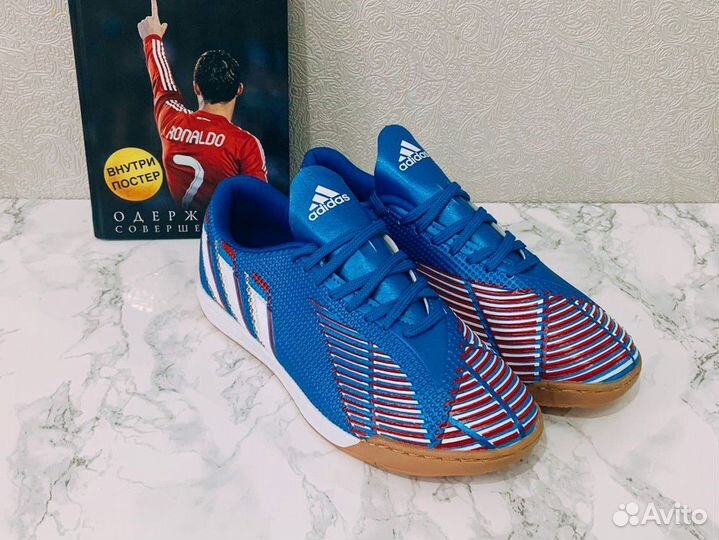 Футзалки adidas predator