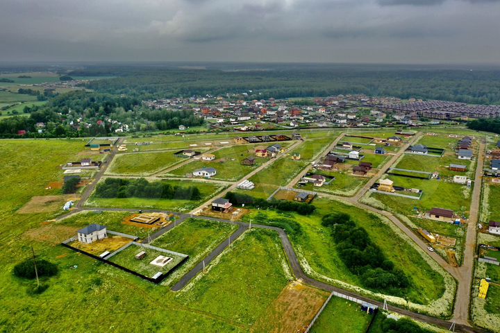 Участок 8 сот. (ИЖС)