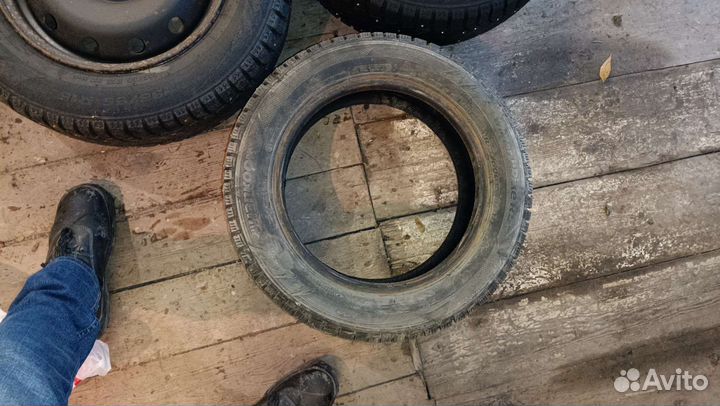 Hankook Winter I'Pike 185/60 R15