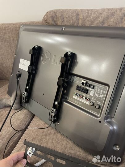 Телевизор lg SMART tv 32