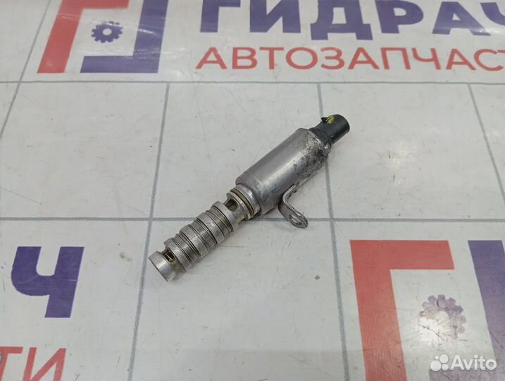 Клапан электромагнитный изменения фаз грм Hyundai Tucson (TL) 243552E100