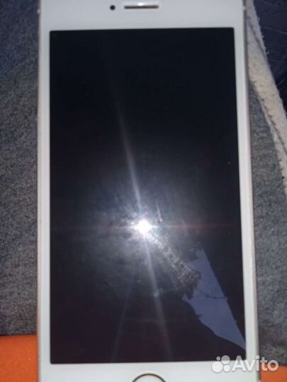 Телефон iPhone 5s