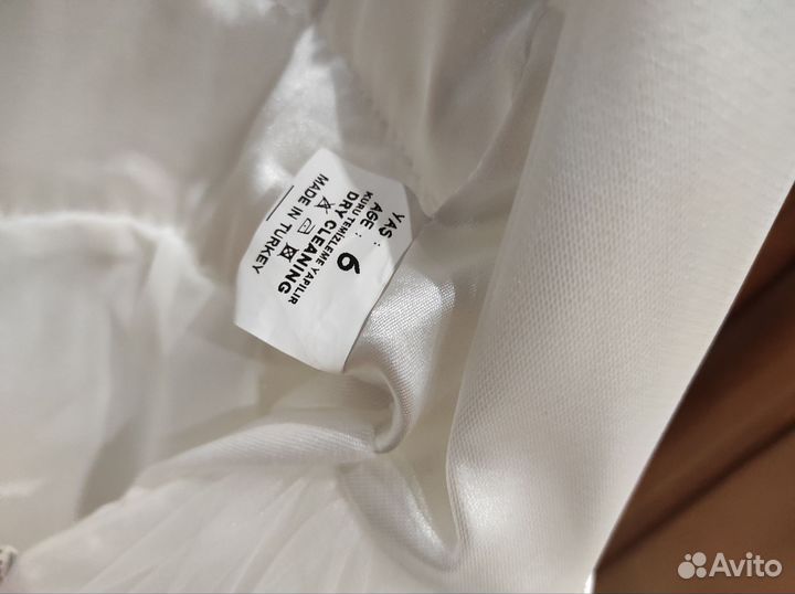 Нарядное платье для девочки 122 128