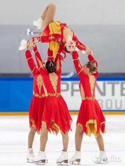 Тренер по фигурному катанию