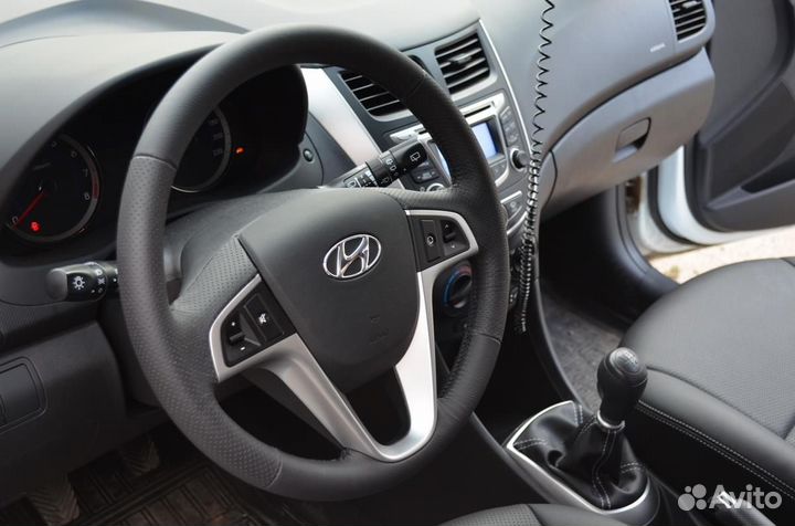 Оплетка руля Hyundai Solaris (1gn)