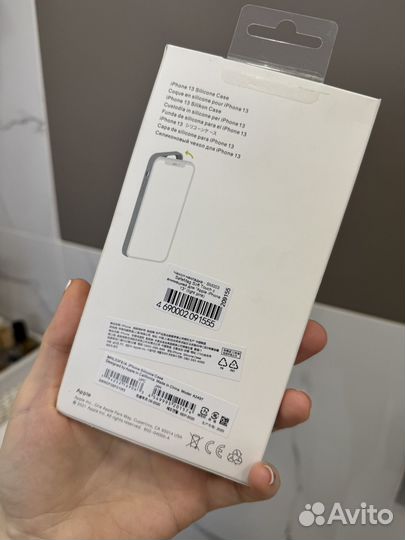 Чехол на iPhone 13 силиконовый новый