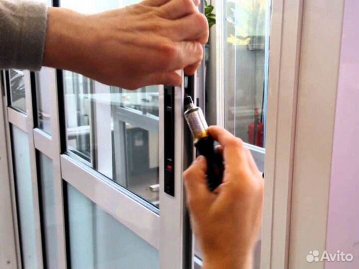 Ремонт алюминиевых дверей в Химках